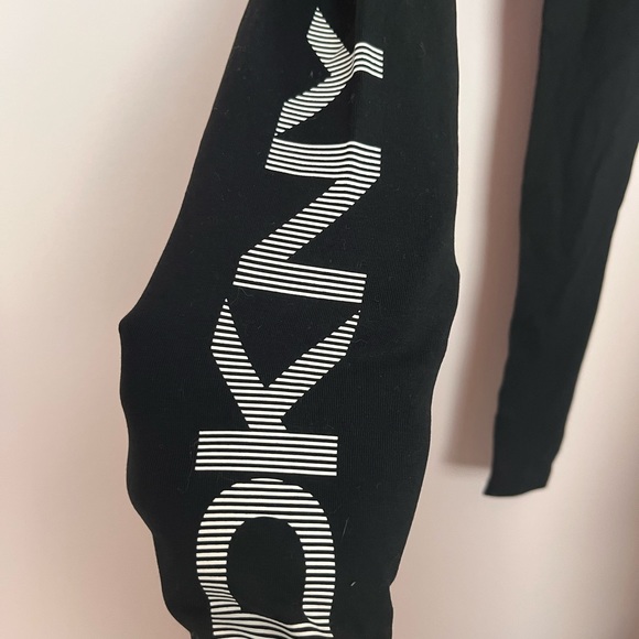 NWOT Black DKNY White Logo Ankle Length Sport High Waisted Leggings - Picture 4 of 6